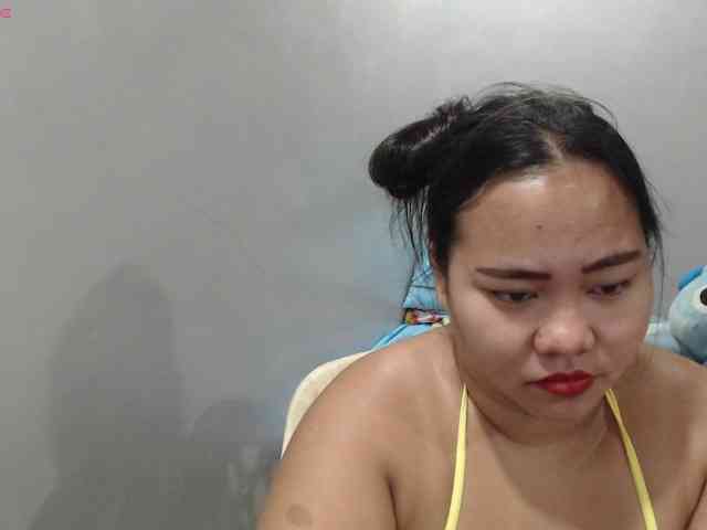 BubbleButtPinay webcam