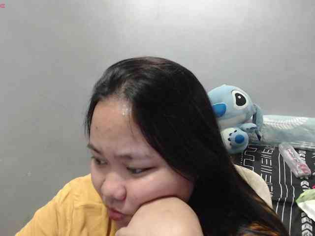 BubbleButtPinay webcam