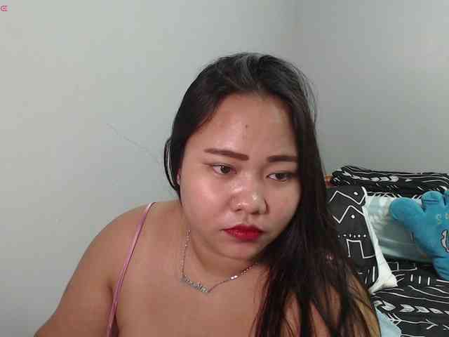 BubbleButtPinay webcam