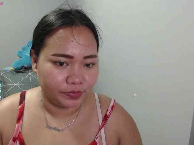 BubbleButtPinay webcam