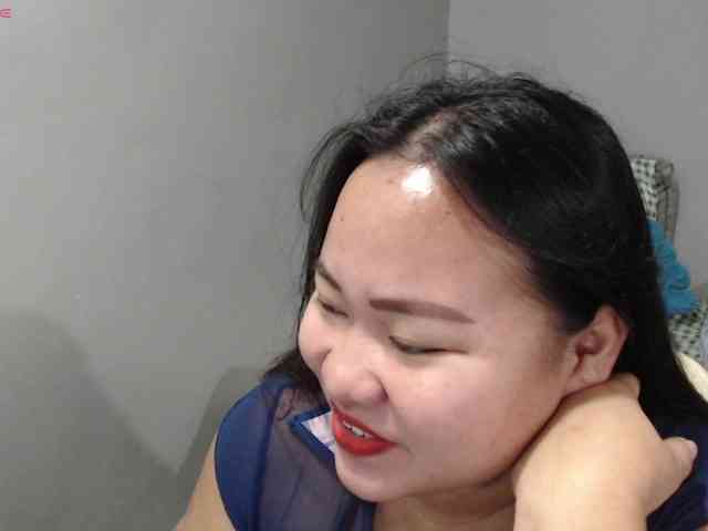 BubbleButtPinay webcam