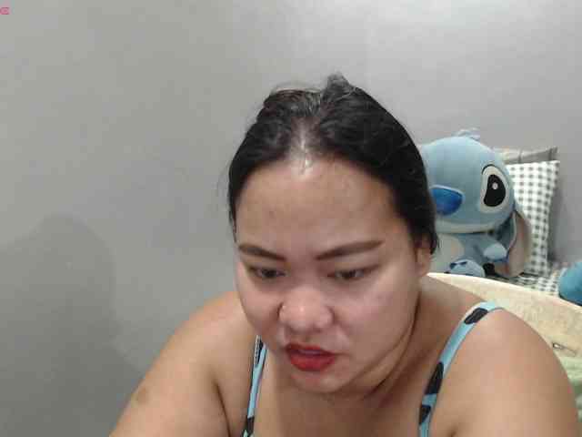 BubbleButtPinay webcam
