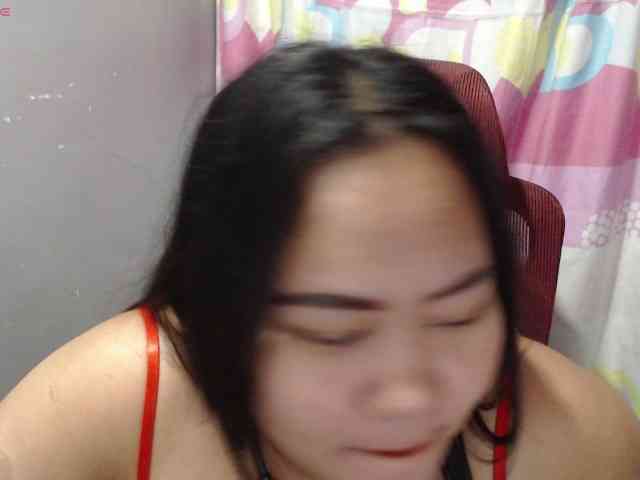 BubbleButtPinay webcam