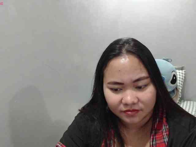 BubbleButtPinay webcam