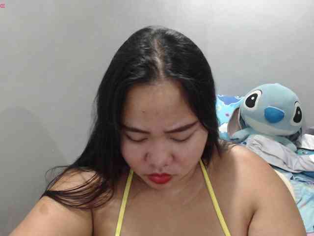 BubbleButtPinay webcam