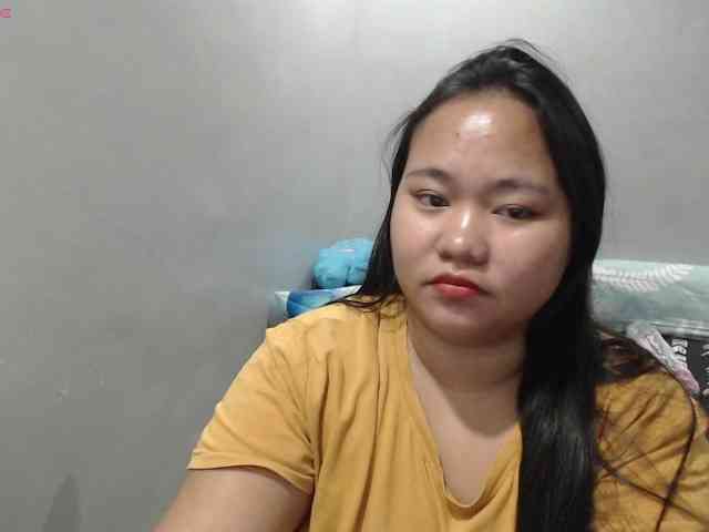 BubbleButtPinay webcam