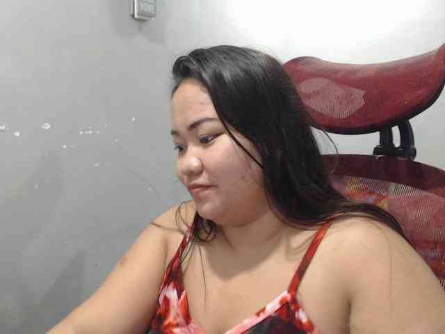 BubbleButtPinay webcam