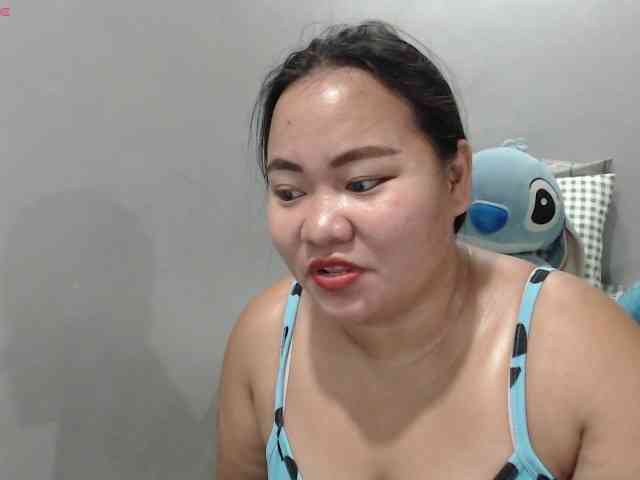 BubbleButtPinay webcam