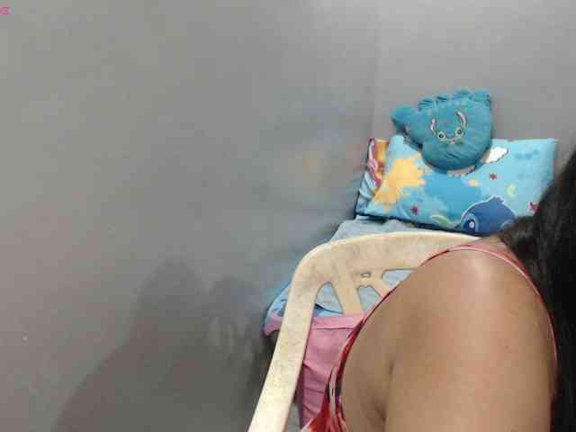 BubbleButtPinay webcam