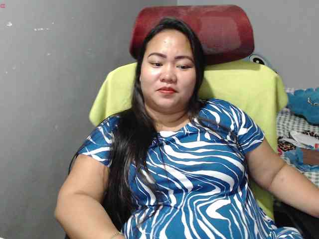 BubbleButtPinay webcam