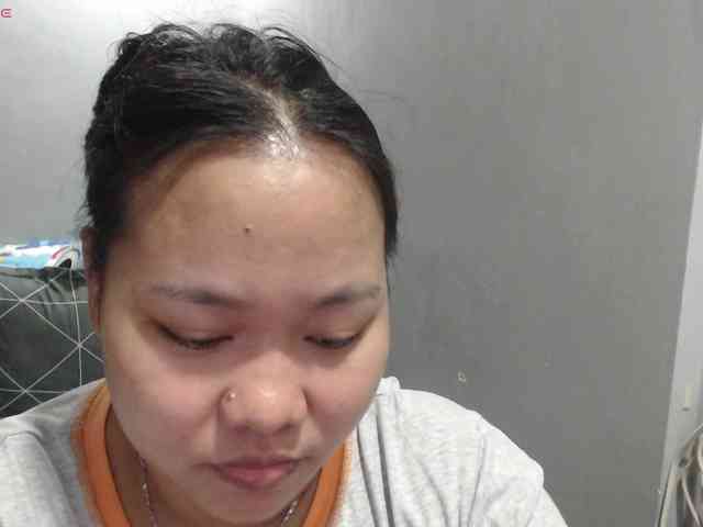 BubbleButtPinay webcam