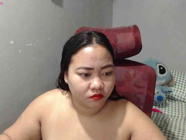 BubbleButtPinay webcam