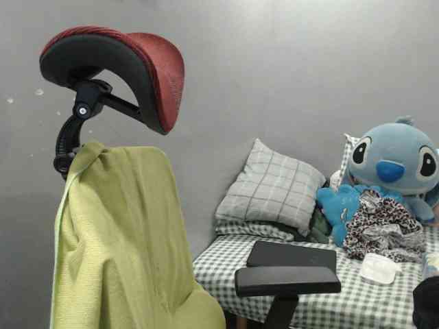 BubbleButtPinay webcam