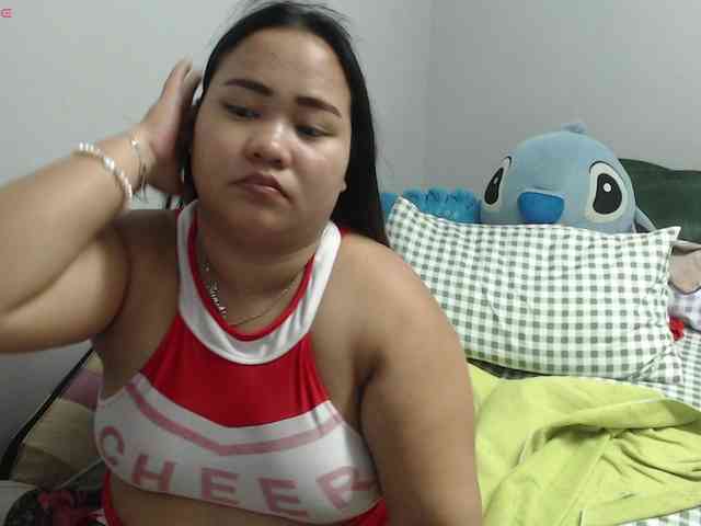 BubbleButtPinay webcam