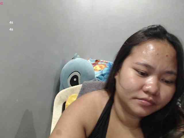 BubbleButtPinay webcam