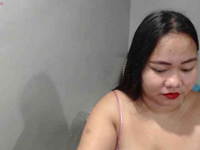 BubbleButtPinay webcam