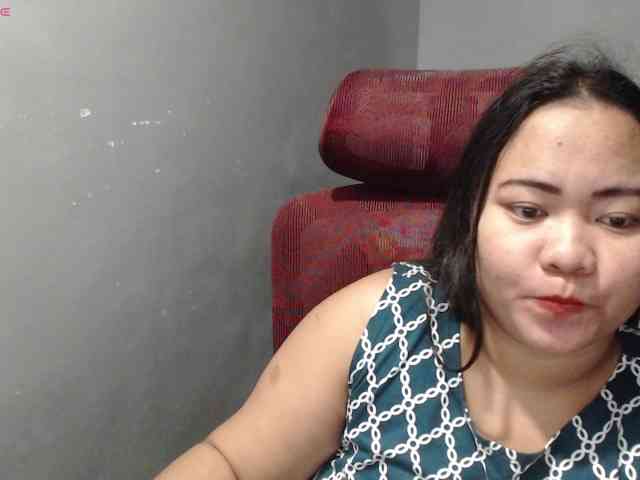 BubbleButtPinay webcam