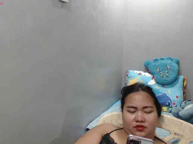 BubbleButtPinay webcam