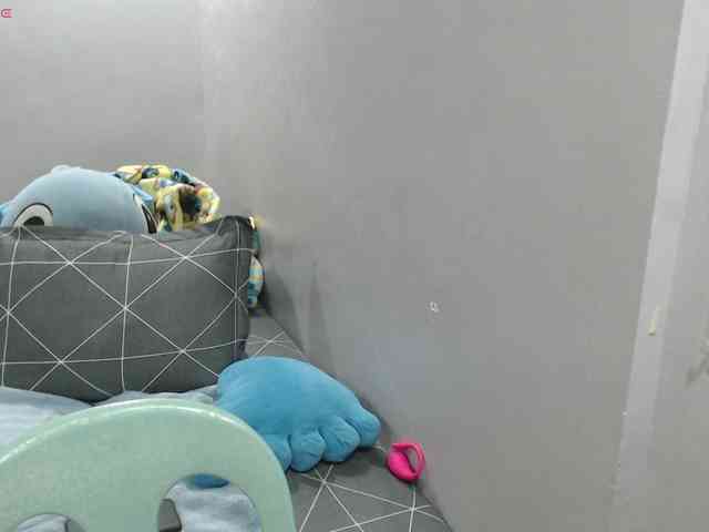 BubbleButtPinay webcam