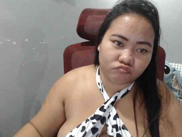 BubbleButtPinay Live Webcam on BongaCams