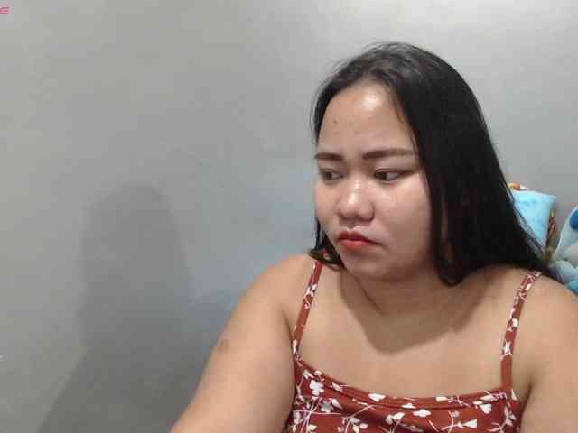 BubbleButtPinay webcam