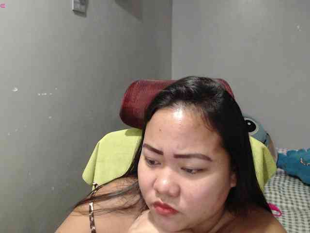 BubbleButtPinay webcam