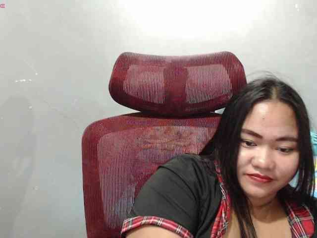 BubbleButtPinay webcam