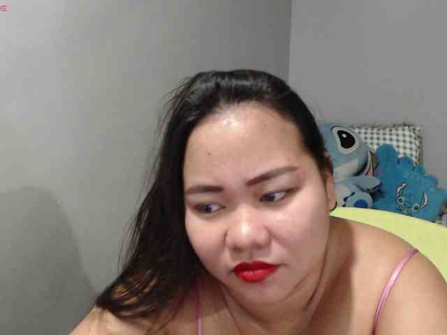 BubbleButtPinay webcam