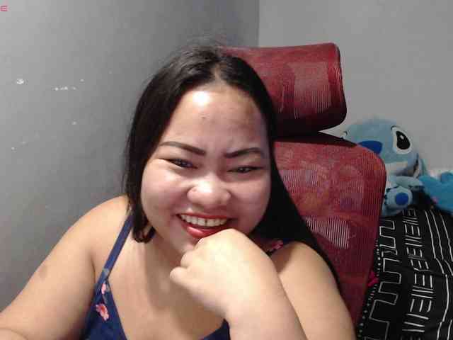 BubbleButtPinay webcam