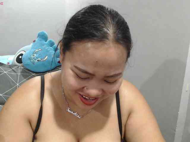 BubbleButtPinay webcam