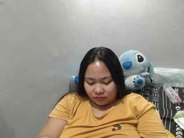 BubbleButtPinay webcam