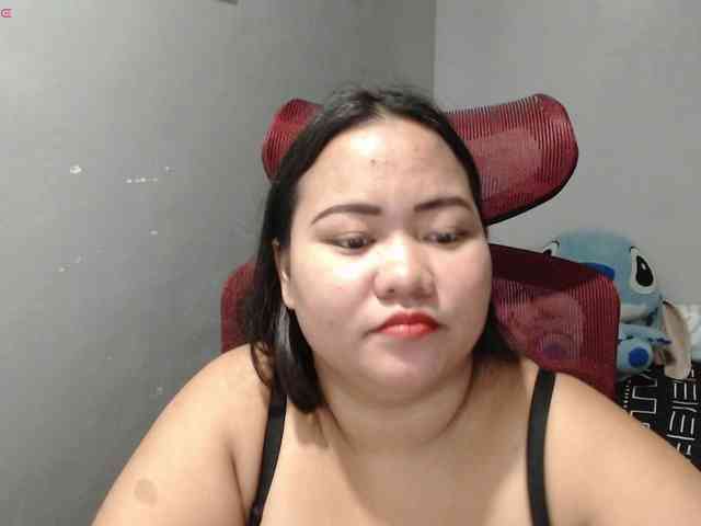 BubbleButtPinay webcam