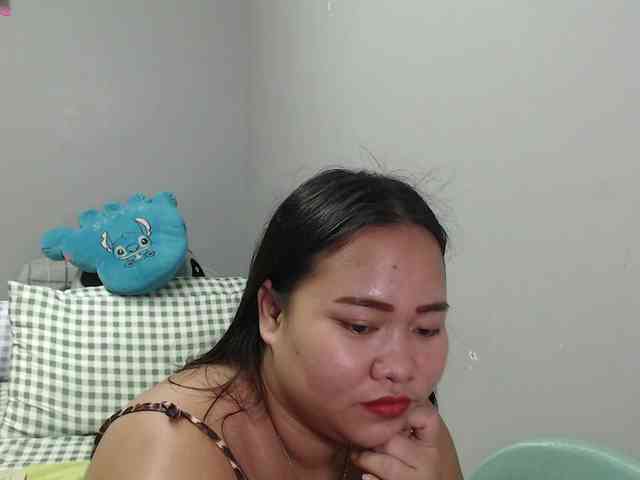 BubbleButtPinay webcam