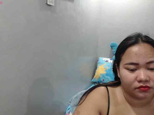 BubbleButtPinay webcam