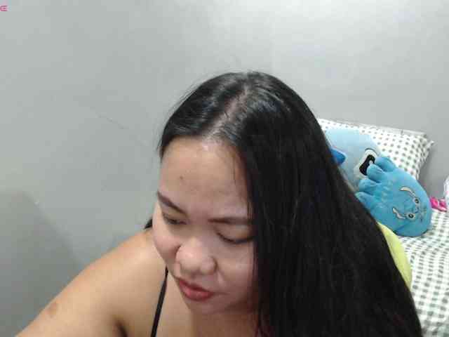 BubbleButtPinay webcam