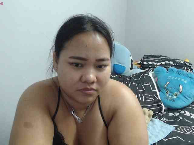 BubbleButtPinay webcam