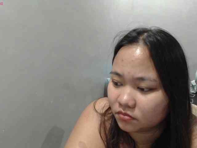 BubbleButtPinay webcam