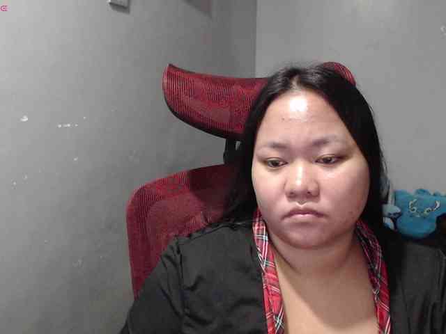 BubbleButtPinay webcam