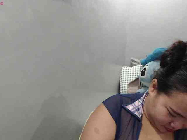 BubbleButtPinay webcam
