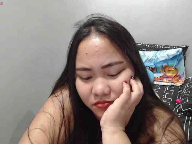 BubbleButtPinay webcam