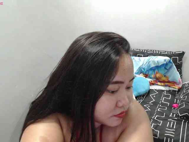 BubbleButtPinay webcam