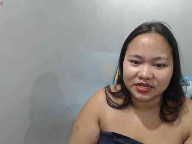 BubbleButtPinay webcam