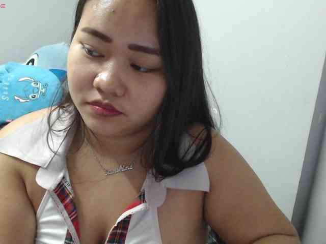 BubbleButtPinay webcam