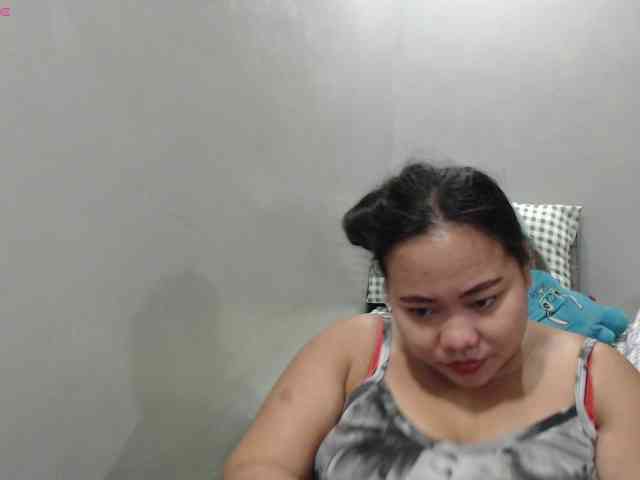 BubbleButtPinay webcam