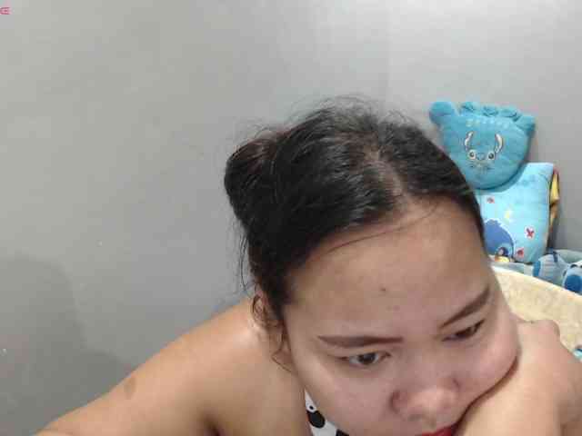 BubbleButtPinay webcam