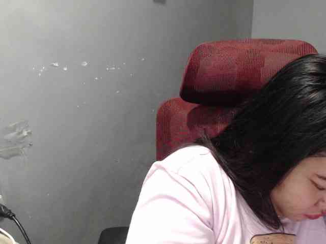 BubbleButtPinay webcam