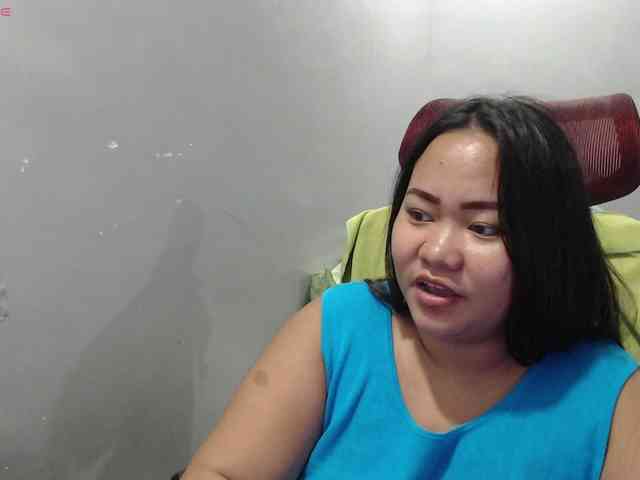 BubbleButtPinay webcam