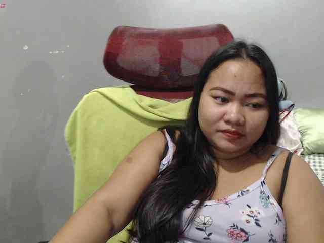 BubbleButtPinay webcam