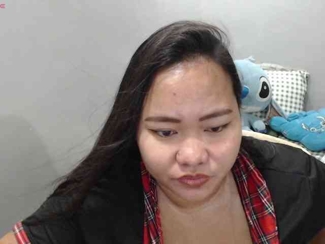 BubbleButtPinay webcam