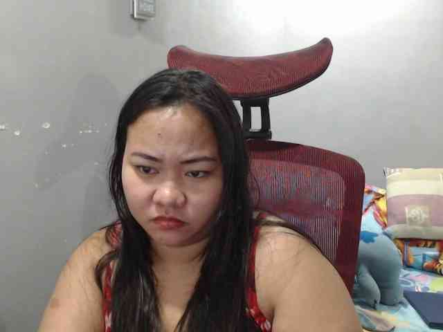 BubbleButtPinay webcam